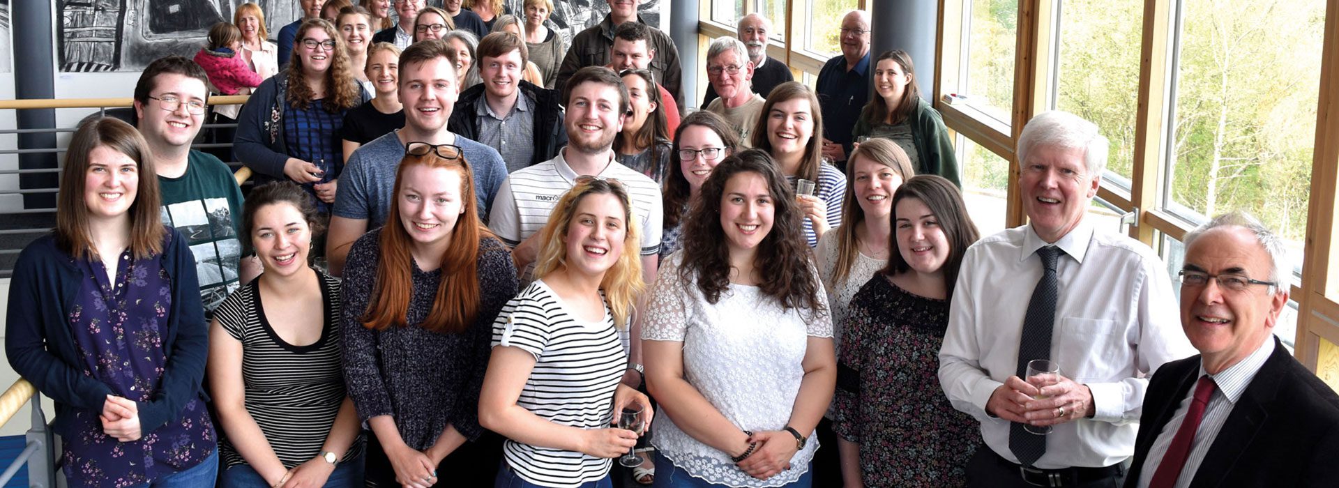 campus-comminity-banner Picture of students
