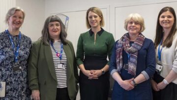 Sgioba Foghlam Thidsearan aig Sabhal Mòr Ostaig le Rùnaire an Fhoghlaim, Jenny Gilruth