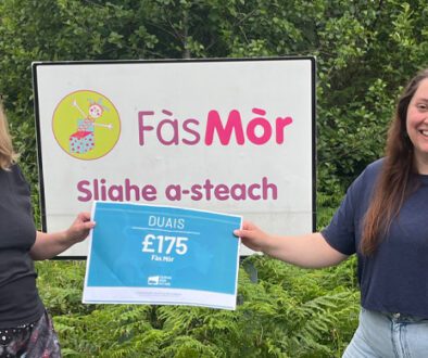 Maria Russell (Fàs Mòr) agus Jennie NicDhonnchaidh (Sabhal Mòr Ostaig) Maria Russell (Fàs Mòr) agus Jennie NicDhonnchaidh (Sabhal Mòr Ostaig)