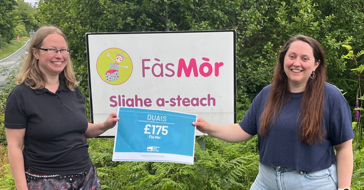 Fundraising-News Image Maria Russell (Fàs Mòr) agus Jennie NicDhonnchaidh (Sabhal Mòr Ostaig)
